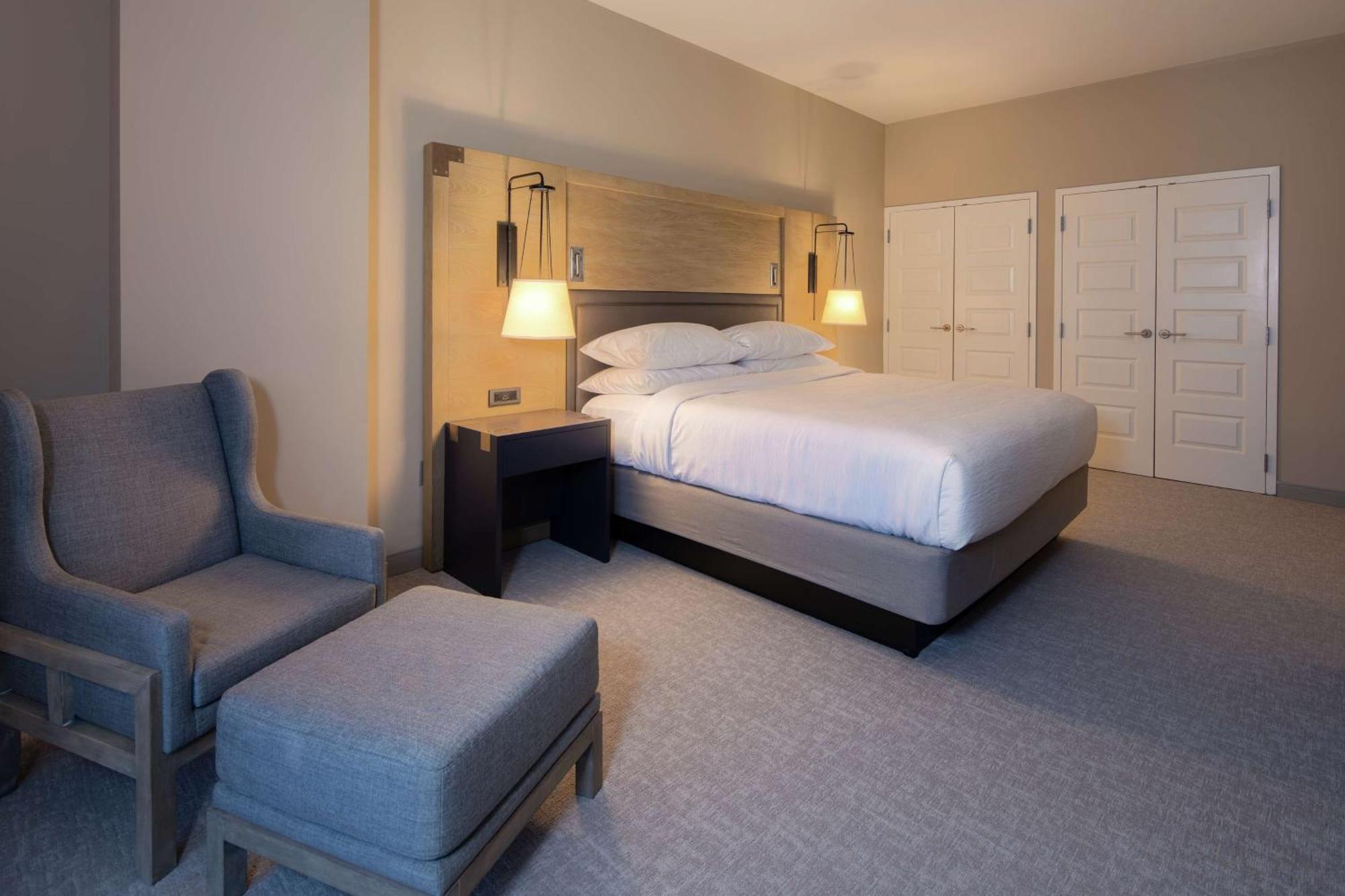 Embassy Suites St Augustine Beach Oceanfront Resort Сейнт-Огастін Екстер'єр фото