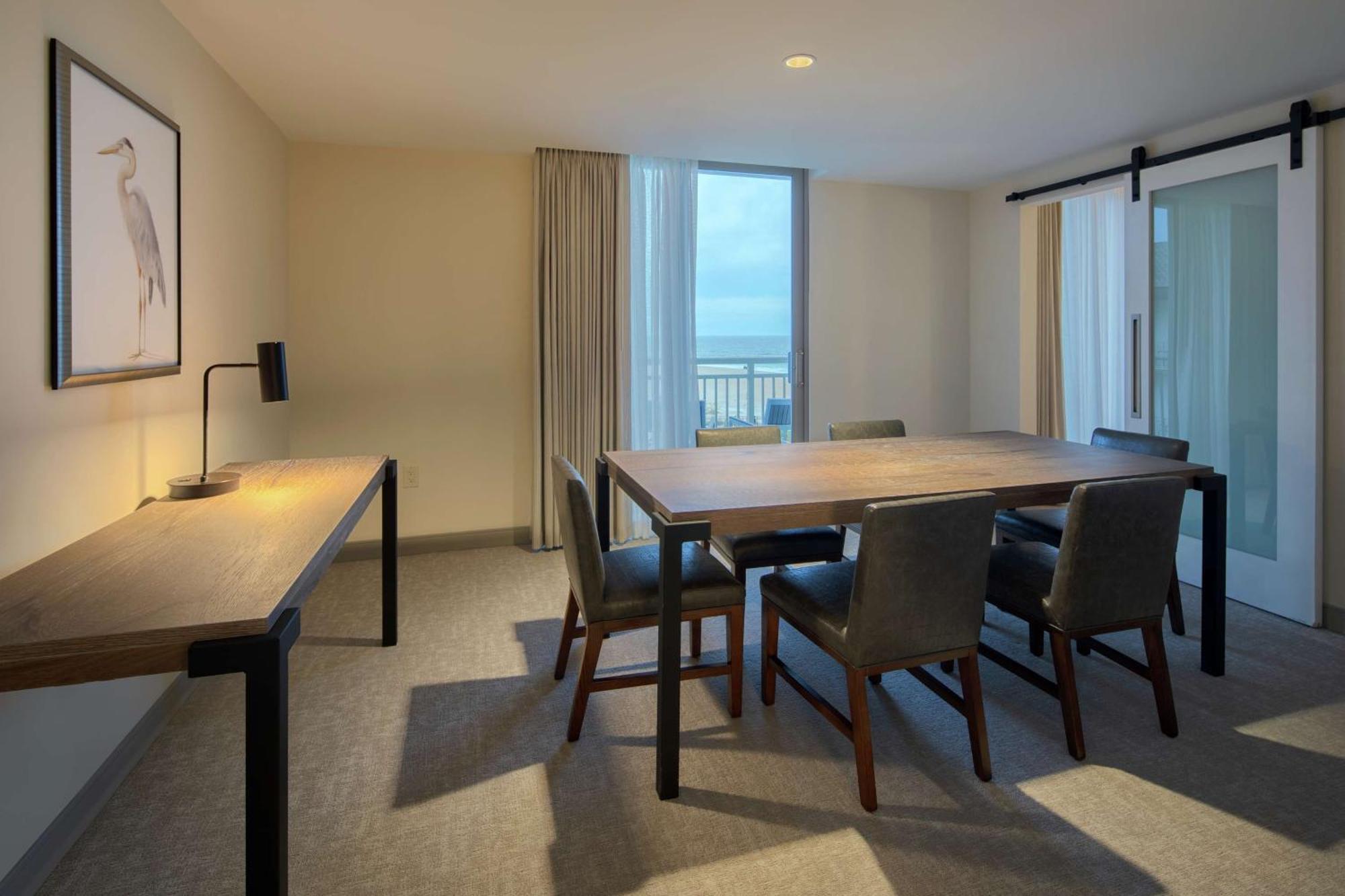 Embassy Suites St Augustine Beach Oceanfront Resort Сейнт-Огастін Екстер'єр фото